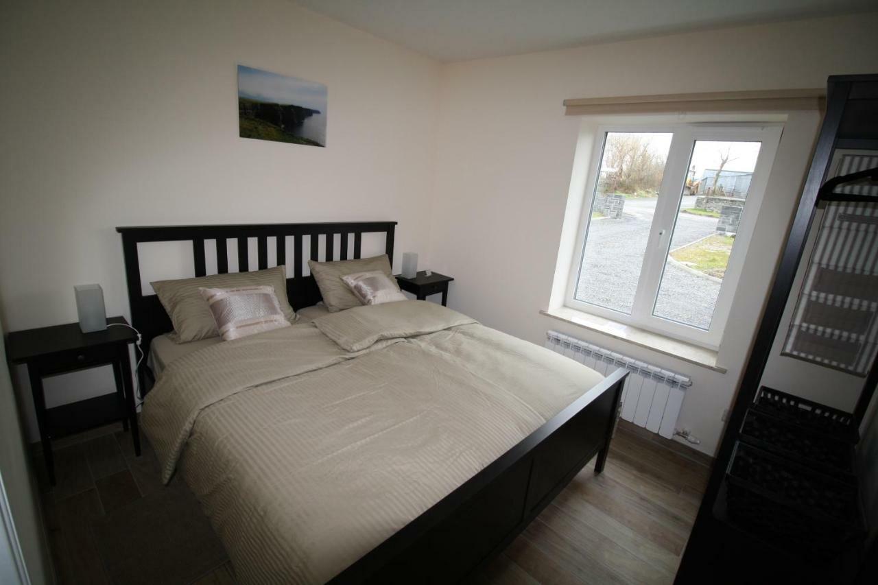 Atlantic Retreat Lodge Kinvara Ngoại thất bức ảnh