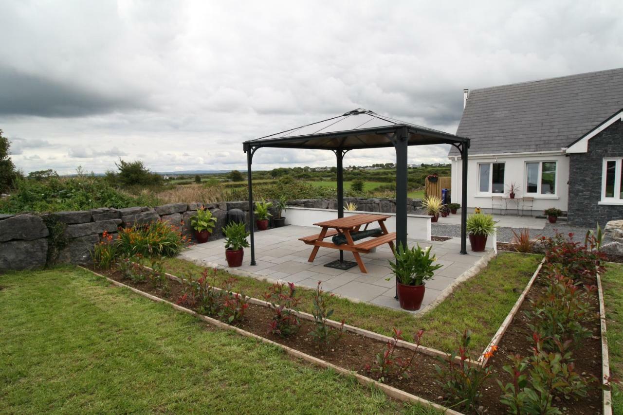 Atlantic Retreat Lodge Kinvara Ngoại thất bức ảnh